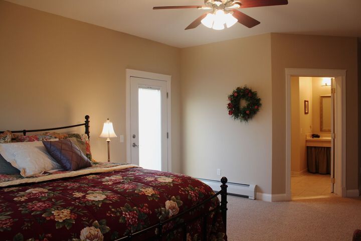 Room 26 of 40