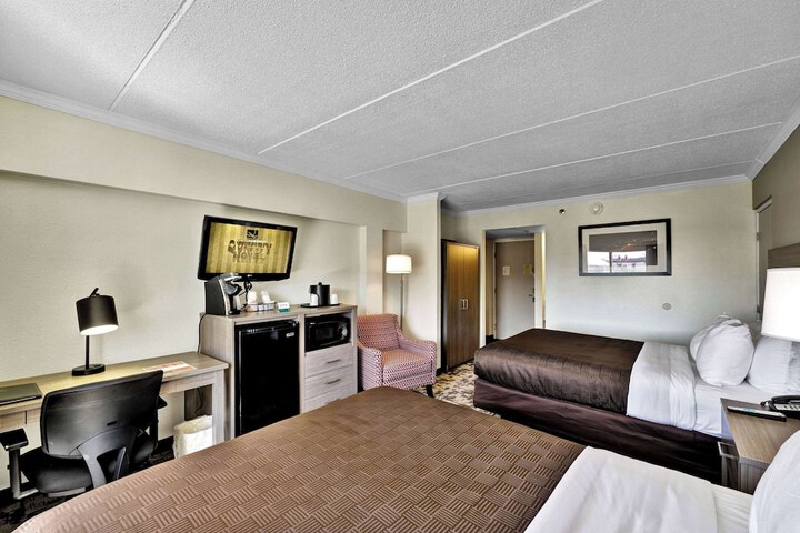 Room 42 of 58