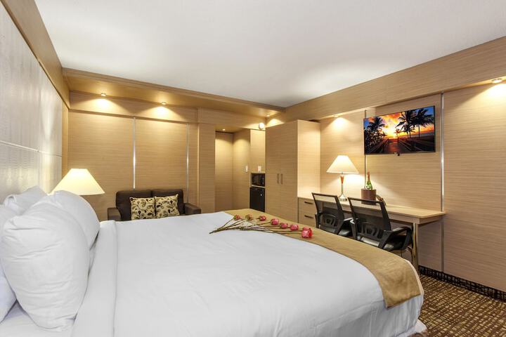 Room 20 of 35