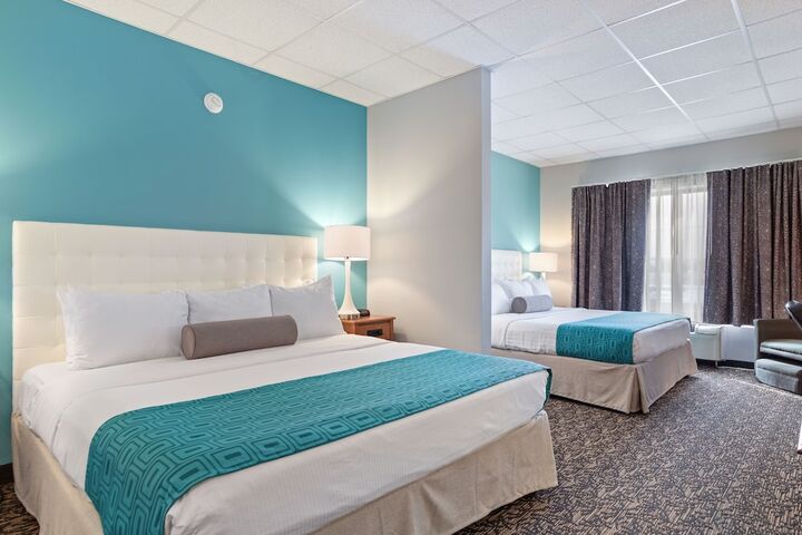 Room 33 of 47