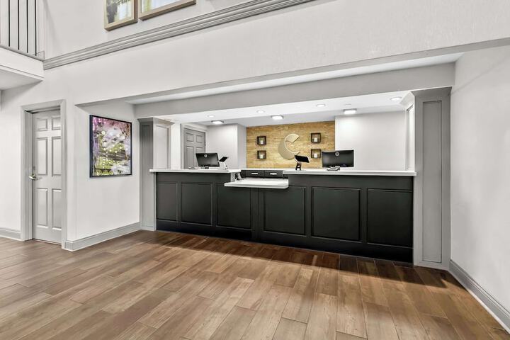 Hotel Interior 11 of 48