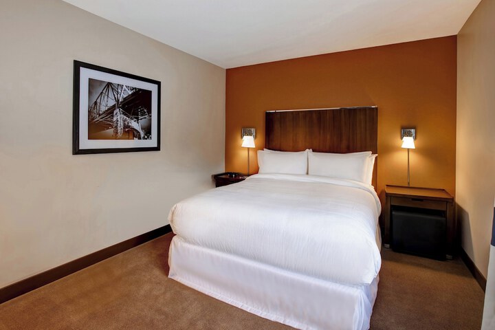 Room 22 of 95