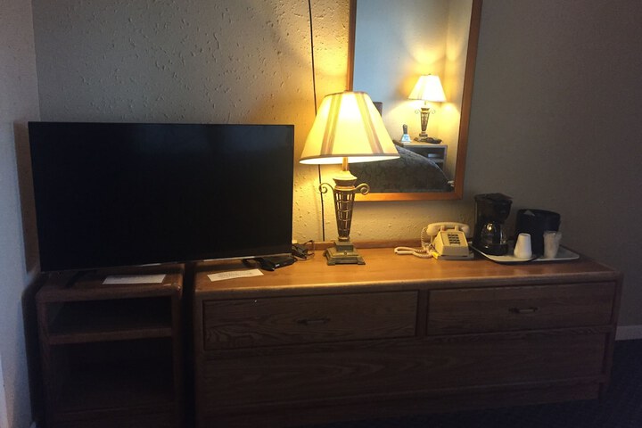 Room 38 of 63