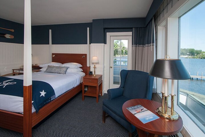 Room 65 of 178