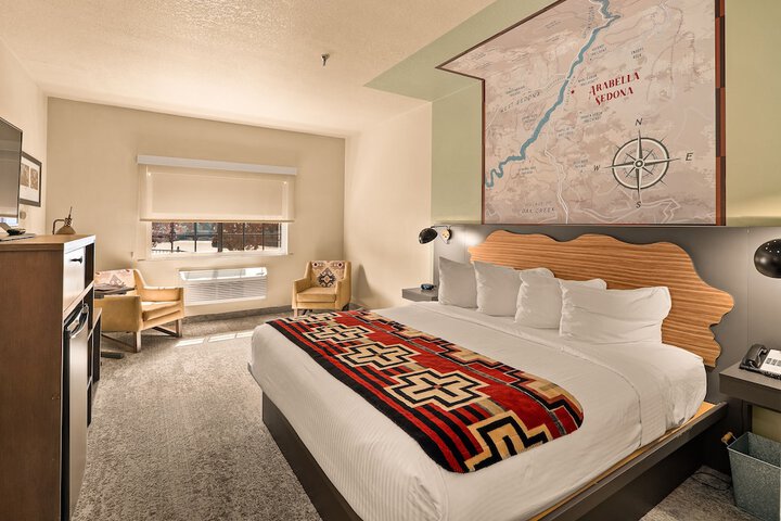 Room 42 of 80