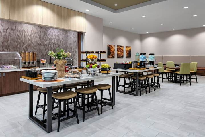 Hilton Garden Inn Chandler Downtown