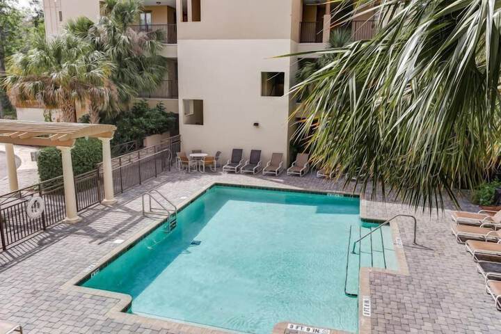 Pool 6 of 41