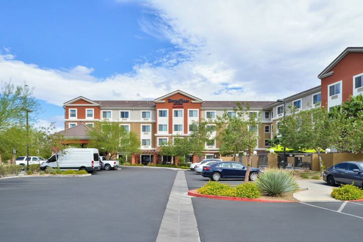 Hotel 3 of 40