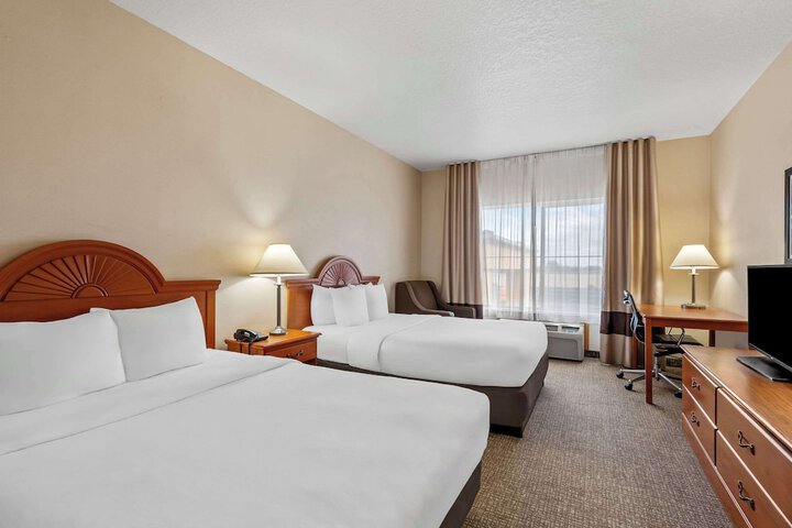 Room 40 of 49