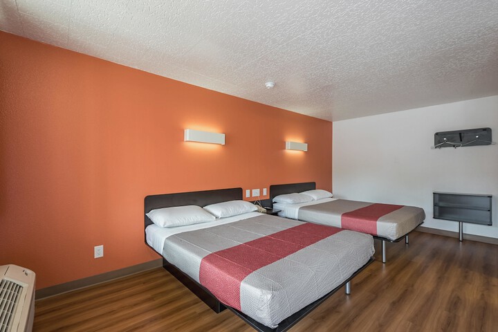 Room 29 of 31