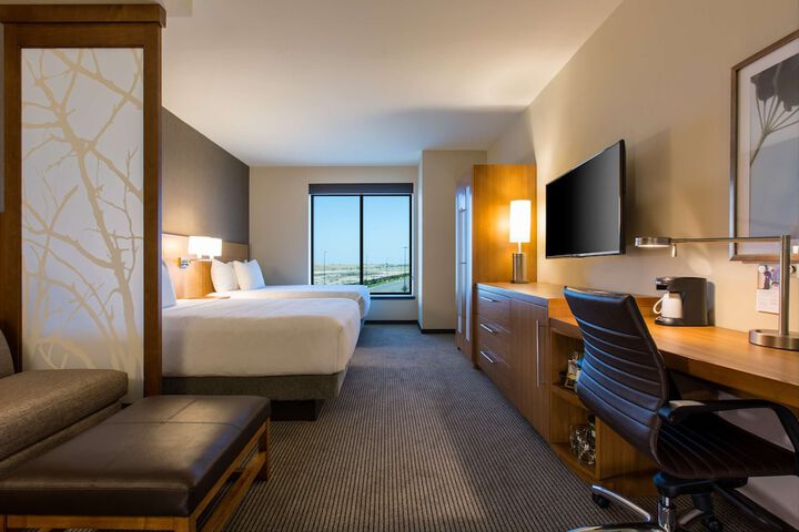 Room 15 of 49