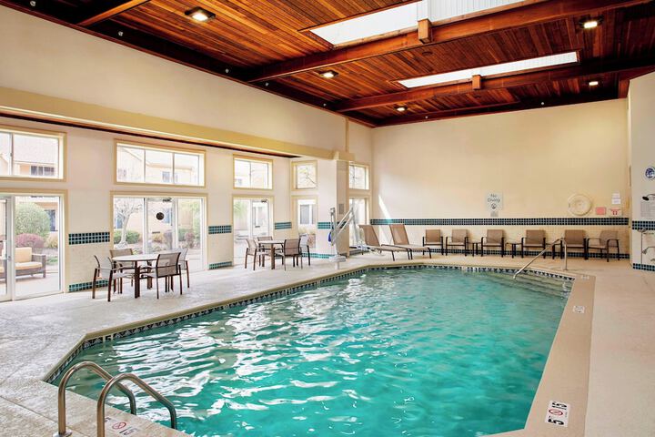 Courtyard by Marriott Lansing