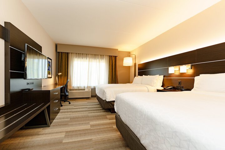 Room 60 of 87