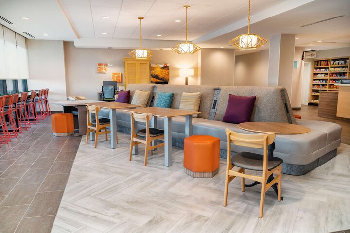 Hotel Interior 10 of 45