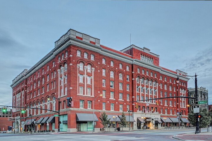 Hotel 3 of 52