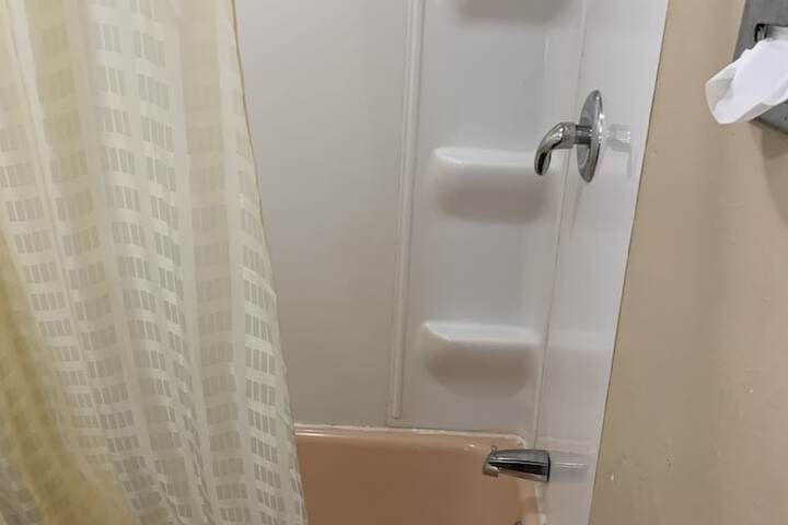 Room 11 of 14