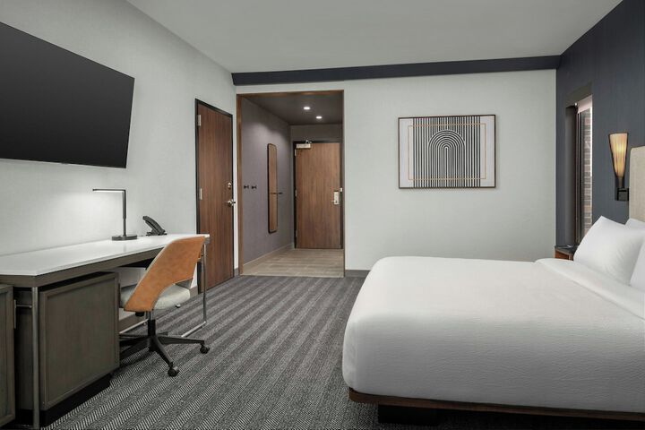 Room 30 of 70