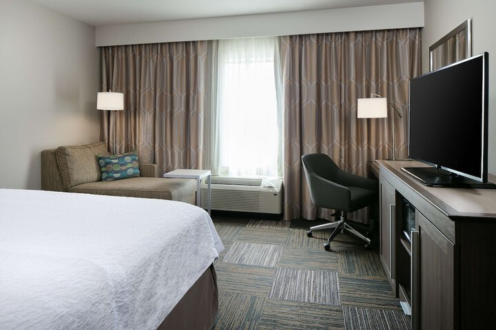 Room 21 of 33
