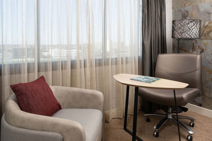 Room 16 of 43