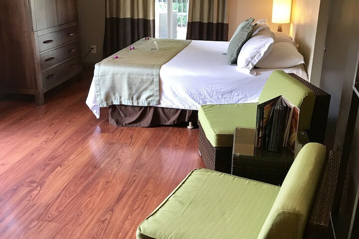 Room 40 of 96