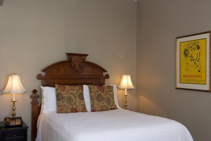 Room 111 of 151