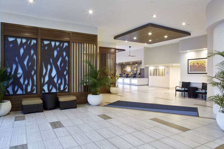 Hotel 11 of 65