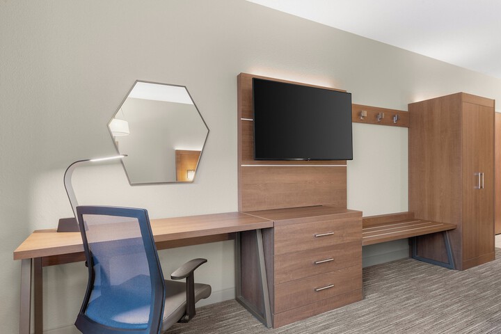Holiday Inn Express Coralville by IHG