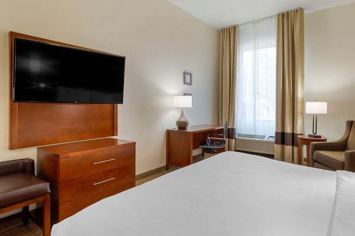 Room 19 of 37