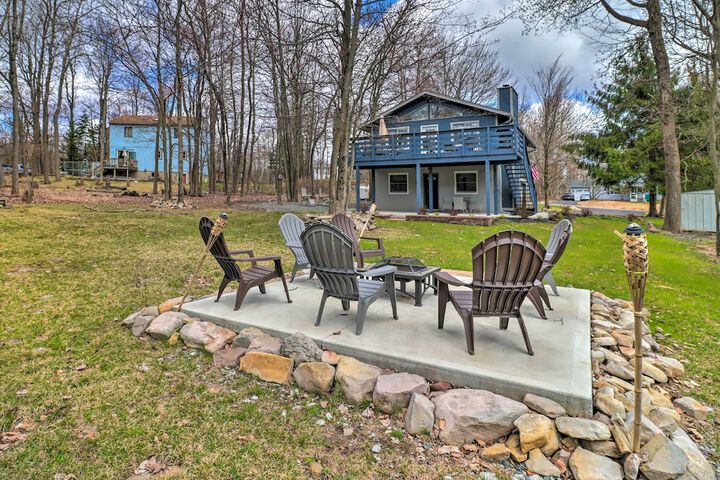 6 Mi to Camelback Slopes! Home w / Game Room