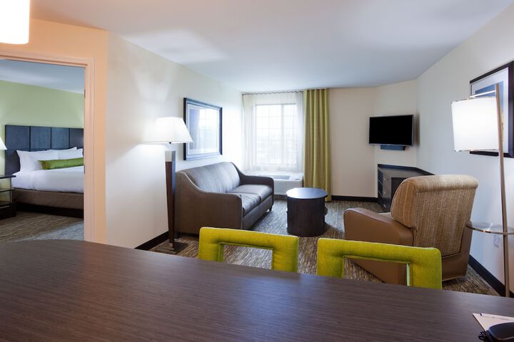 Candlewood Suites Dickinson ND by IHG