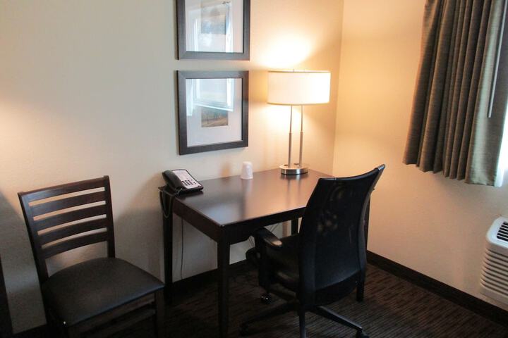 Room 20 of 33