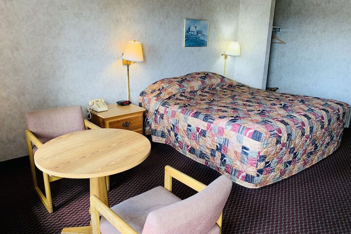Room 26 of 30