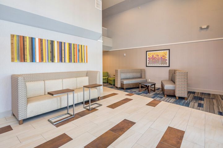 Holiday Inn Express Sunnyvale - Silicon Valley by IHG