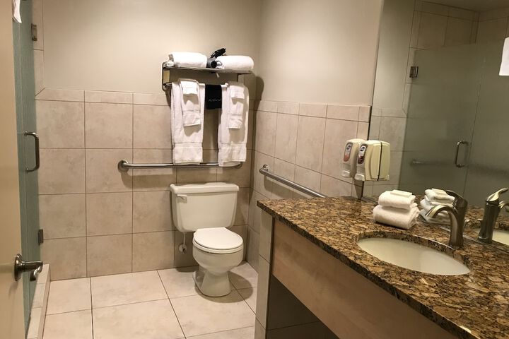 Dinosaur Inn & Suites
