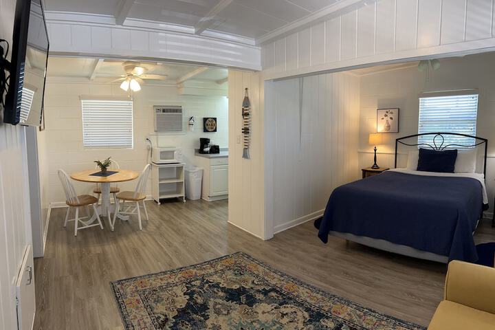 Hontoon Landing Resort & Marina