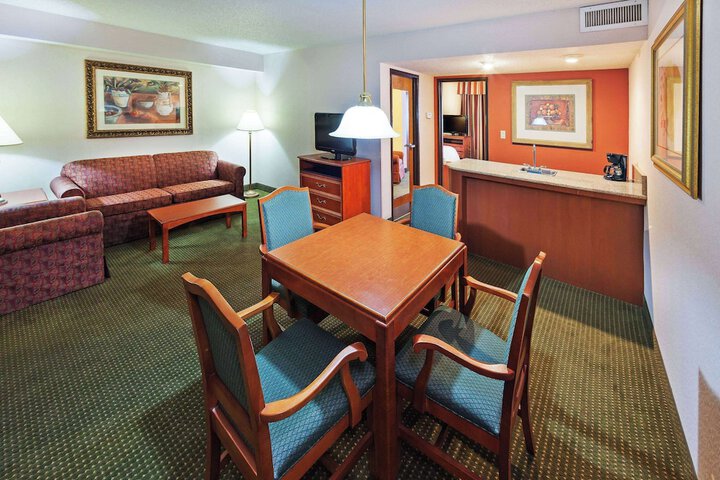 Room 31 of 36