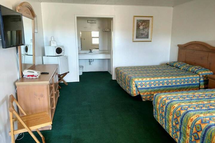 Room 11 of 35