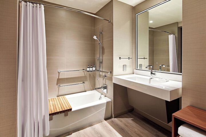AC Hotel by Marriott San Jose Santa Clara