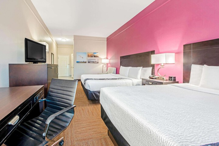 Room 22 of 25