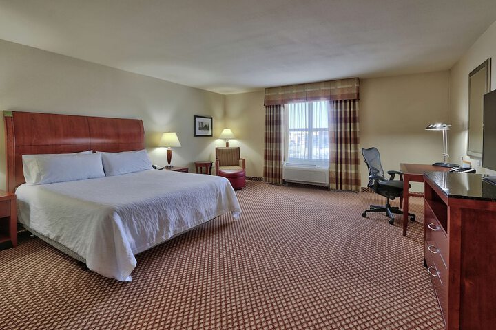 Room 34 of 53