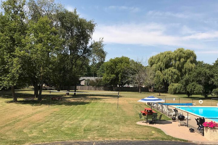 Property Grounds 58 of 68