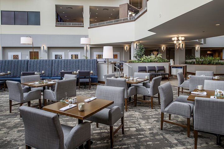 Crowne Plaza St. Louis Airport by IHG
