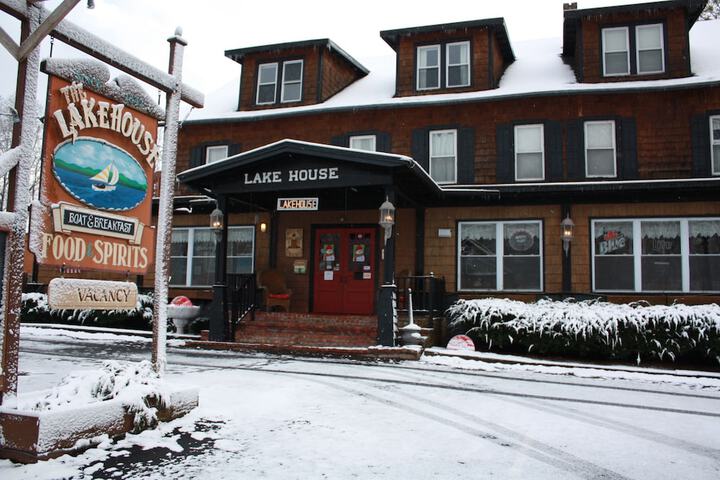Lake House