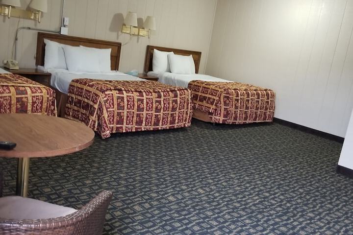 Room 17 of 21