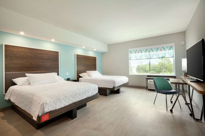 Room 54 of 65