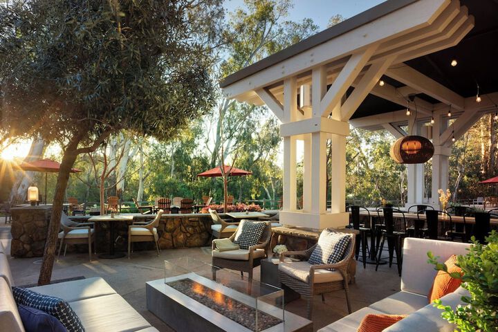 River Terrace Inn