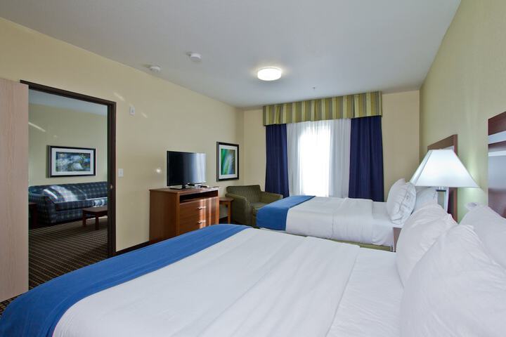 Room 30 of 53