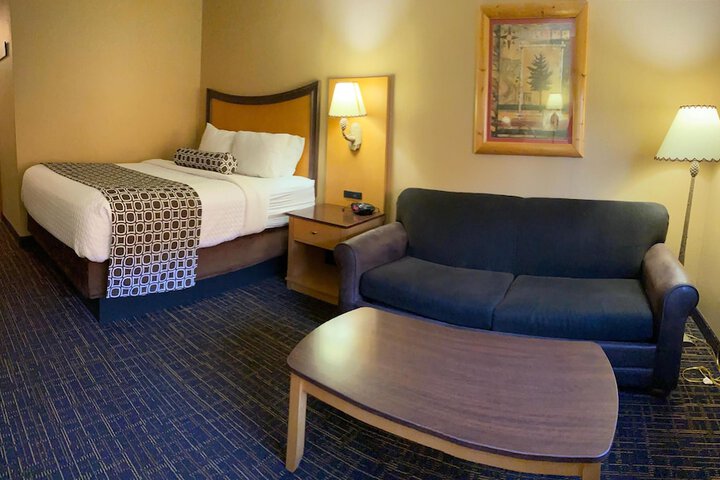 Tundra Lodge