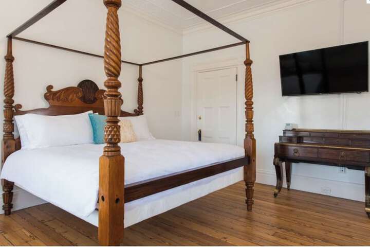 Room 20 of 58