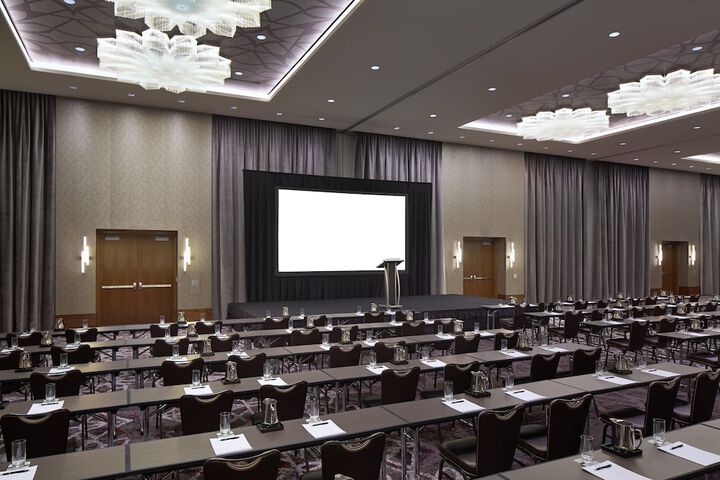 Loews Chicago Hotel
